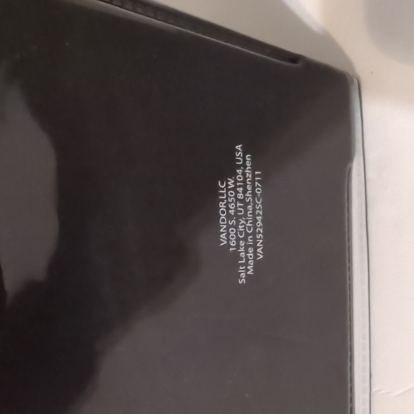 2011 Barbie Case - Picture 5 of 11